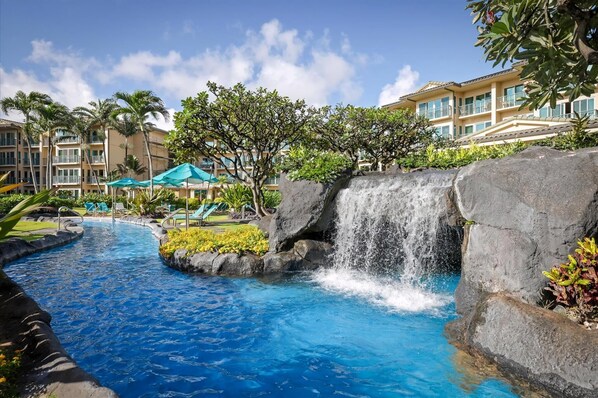 Pool - Waipouli Beach Resort E304 Ocean View 1 BD 2 BA (Kapaa)