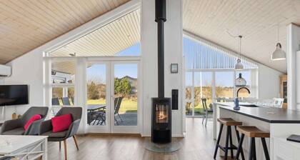 Holiday dream on the west coast