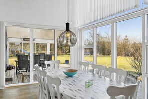Dining - Holiday dream on the west coast (Brovst)