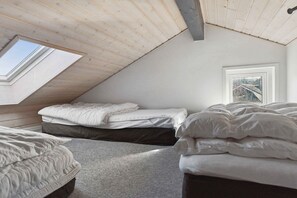 3 habitaciones, tabla de planchar con plancha y wifi gratis 