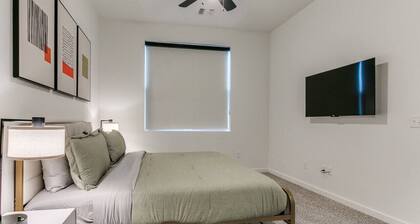 New LUX 2Bed Apt @ UCO