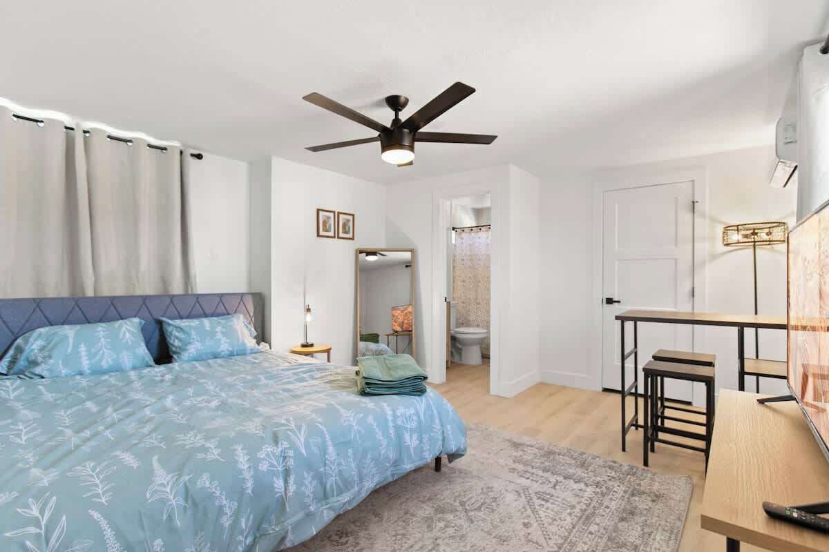 1 bedroom, iron/ironing board, travel crib, WiFi