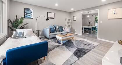 Cheerful Kirkland Home w/AC Big Yard, Walk to Beach