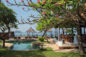 Restaurant - The Ariras Resort (Karangasem)