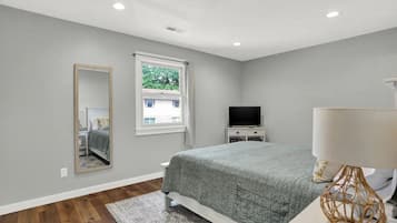 3 bedrooms, WiFi, bed sheets