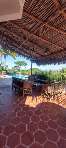 Casa Pequeno Mundo / SWH
Tranquility Mismaloya Hills 
4 Bedroom / 5 Bathrooms