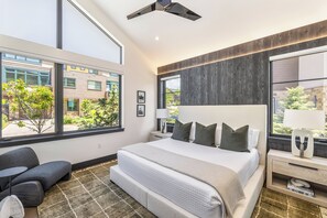 4 Schlafzimmer, Bügeleisen/Bügelbrett, WLAN, Bettwäsche