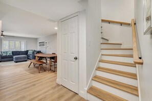 Interior - 353 Brockinton Marsh (St. Simons Island)