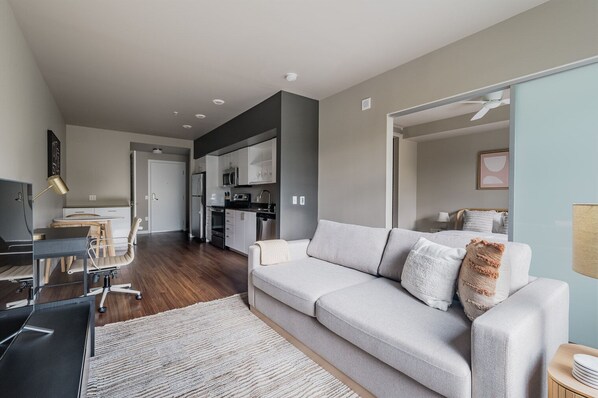 Téléviseur, chaîne audio