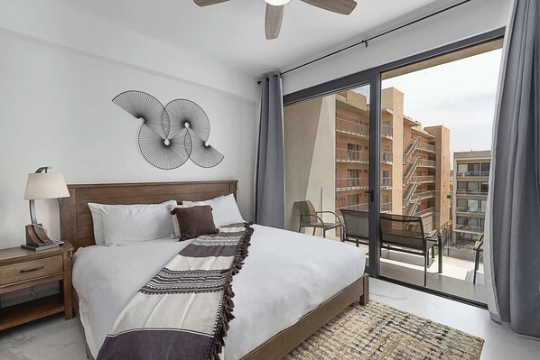 2 bedrooms, desk, iron/ironing board, free WiFi