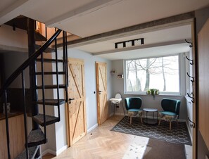 Balcony - Holiday Home on the Lake Shore, Sauna, Jacuzzi (gmina Stężyca)