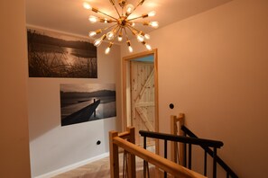 Huis | 4 slaapkamers, individueel gemeubileerd, beddengoed