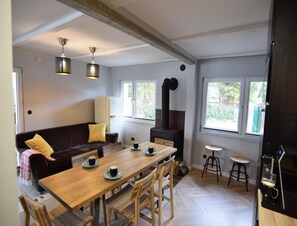 獨棟房屋 | 用餐區