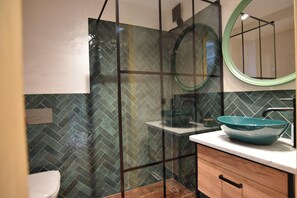 Rumah | Kamar mandi | Bathtub