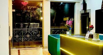 SRH HOTEL