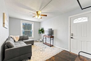 TV - Pet-Friendly Downtown Apartment | One-Bedroom Unit (Fort Wayne)