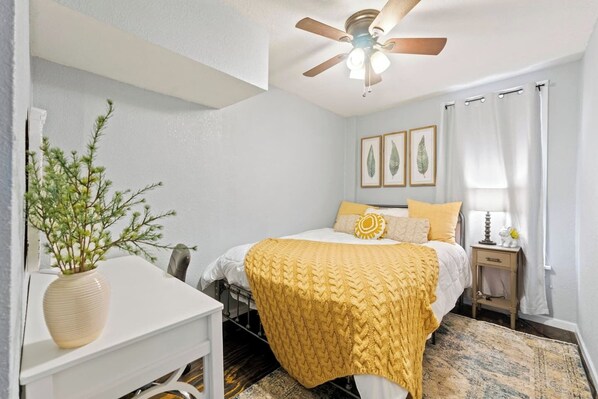 1 bedroom, iron/ironing board, WiFi, bed sheets