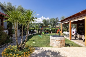 Apartment | Garden