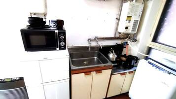 Economy Apartment | Private kitchen