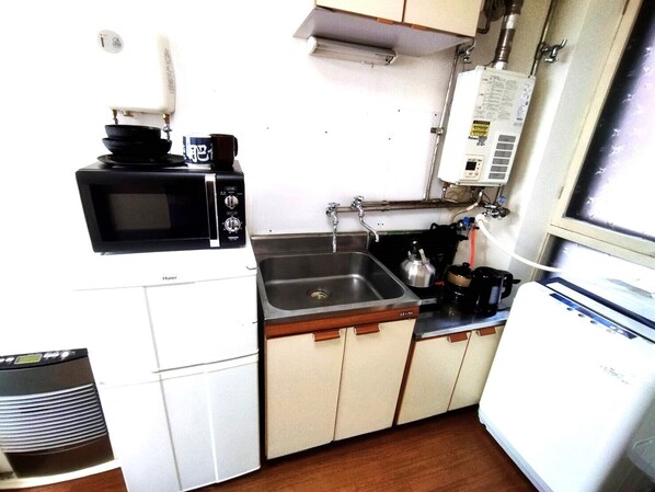 Economy Apartment | Private kitchen