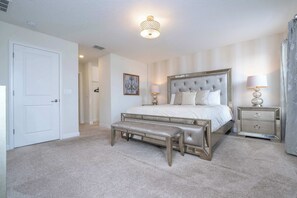 6 bedrooms, desk, iron/ironing board, travel crib - Home 6Bed , Themed Rooms, Game Room, Storey Lake (Kissimmee)