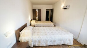 2 bedrooms, internet, wheelchair access