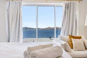 4 bedrooms, iron/ironing board, travel crib, WiFi