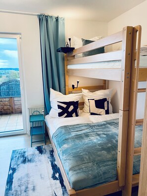 2 bedrooms, bed sheets - Apartment 60sqm with balcony and mountain view (Rimsting)