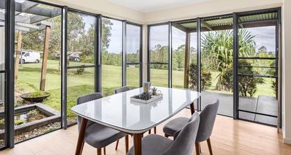 6Beds Countryside Paradise w/ Horses Mins to Mall