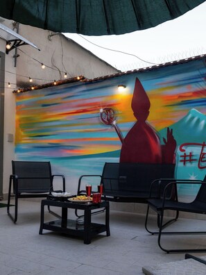 Outdoor dining - Terrace Spaccanapoli Historic Center (Napoli)