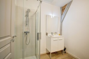 Shower, hair dryer