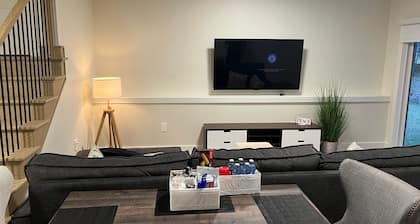 Cozy two bedroom basement Apartment nestled in a highbrow area in Bedford!