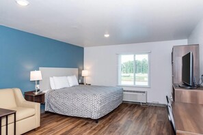 Chambre Standard, 1 très grand lit, non-fumeur | Bureau, rideaux d’obscurcissement, accès au Wi-Fi (inclus)