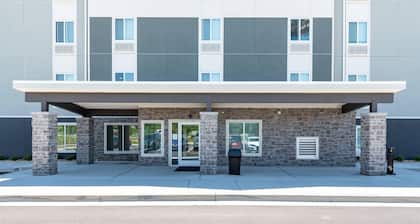 WoodSpring Suites Buford near Mall of Georgia-Lake Lanier