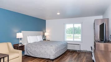 Standard Room, 1 King Bed, Non Smoking