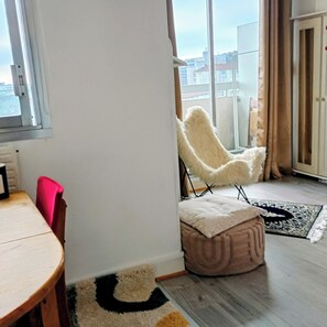 Interior - Appart Parisien Sympa  (Le Kremlin-Bicêtre)
