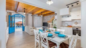 Villa | Private kitchen | Electric kettle