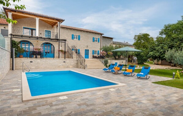 Villa | Pool | Indoor pool, outdoor pool - Stylish Villa With Swimming Pool and Garden (Oprtalj)