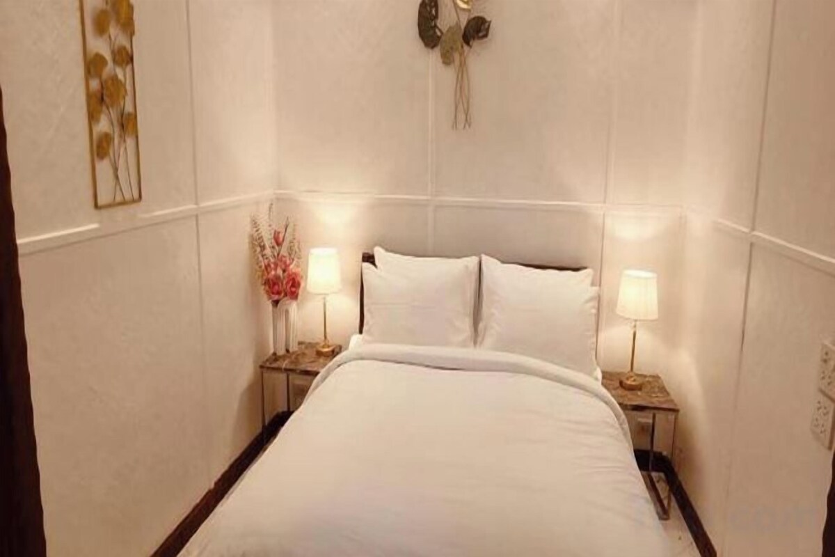 Minibar, in-room safe, desk, blackout curtains