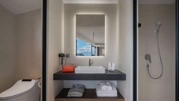 Superior Double Room, 1 King Bed, Private Bathroom