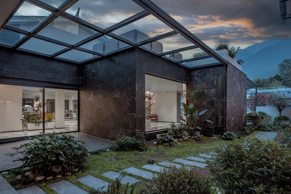 Neo-garden