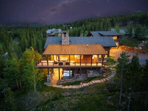 Exterior - Book for Winter! Ski-In, Ski Out Chalet with Hot Tub! Ping Pong Table! (Big Sky)