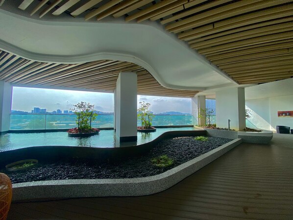 Spa - FZ Homestay @ Parkland Cheras : linked with MRT to Bukit Bintang & KL City. (Cheras)