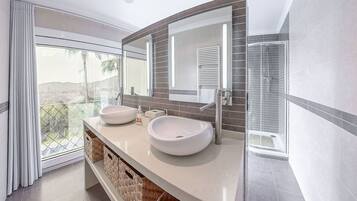 Villa | 5 bedrooms