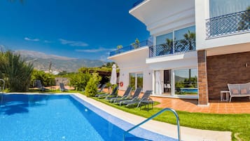 Villa | 5 bilik tidur