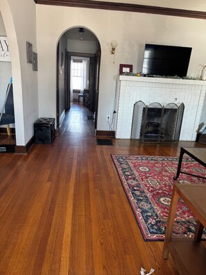 Interior - Downtown Bedford’s Timeless Retreat: Historic charm meets modern living. (Bedford)