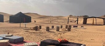 Cozy Camp with 6 bungalows in Mhamid, in the Sahara Dunes authentic Berber life