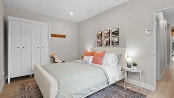 3 bedrooms, free WiFi, bed sheets