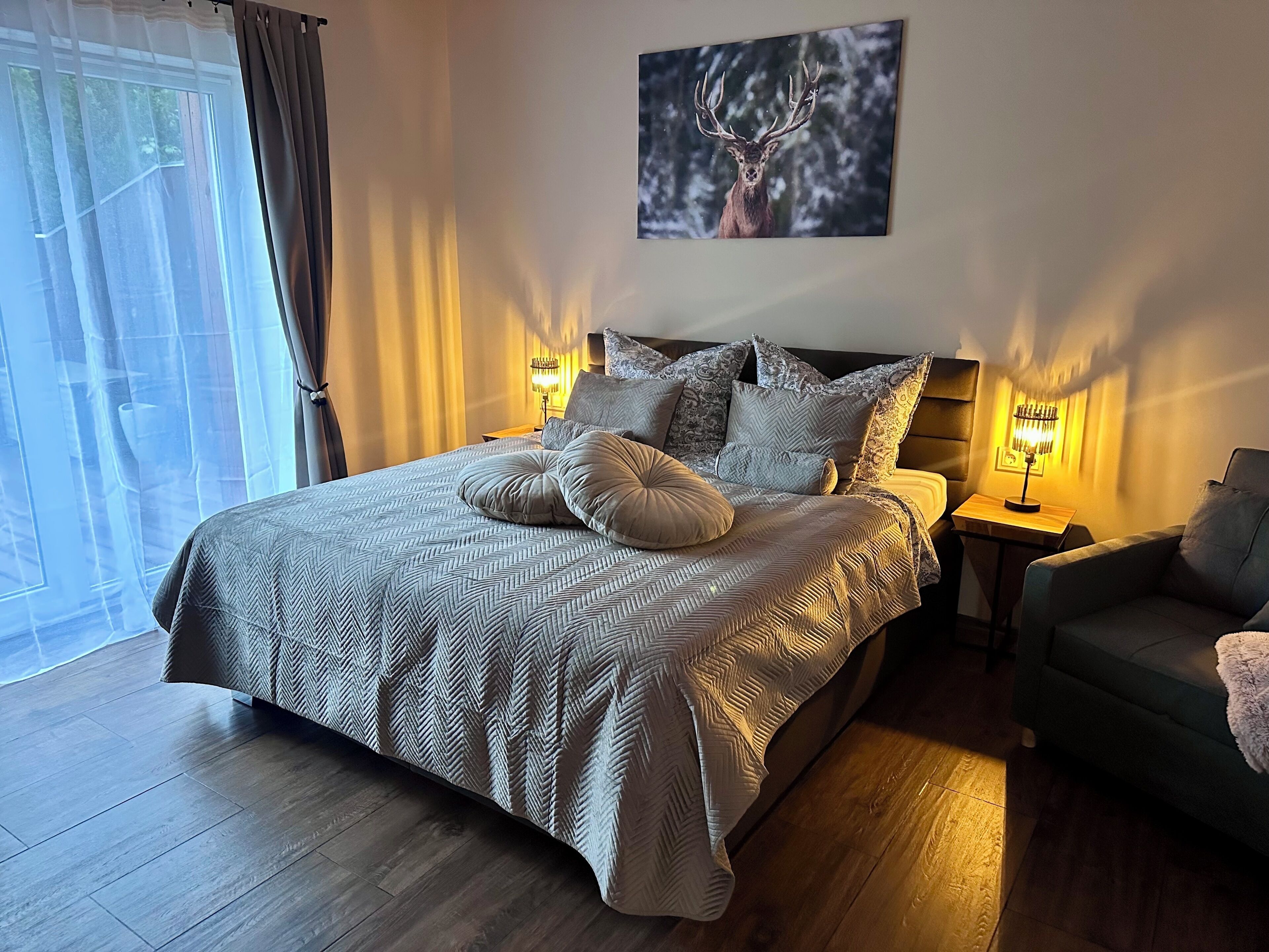 2 slaapkamers, een strijkplank/strijkijzer, reisbedje, gratis wifi