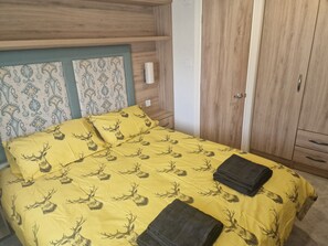 2 chambres, draps fournis